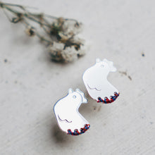 Load image into Gallery viewer, Hen Stud Earrings