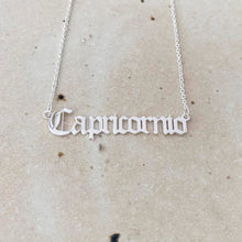 Cargar imagen en el visor de la galería, Collar Signo