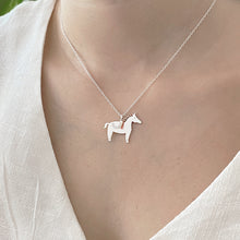 Cargar imagen en el visor de la galería, Collar Caballo Gordo Azabache