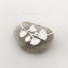 Cargar imagen en el visor de la galería, Collar Florson